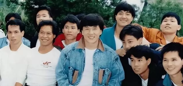 成家班1976–1991全职时代终结：西班牙片场500港币津贴争议始末 细节速览