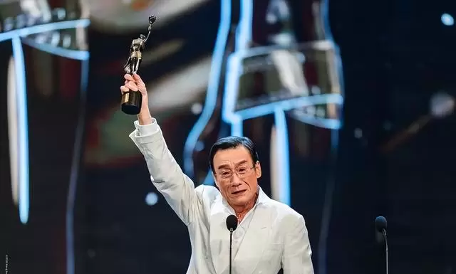 梁家辉廖子妤封帝后，章子怡陪跑《酱园弄》导演剪辑版将送威尼斯 细节速览