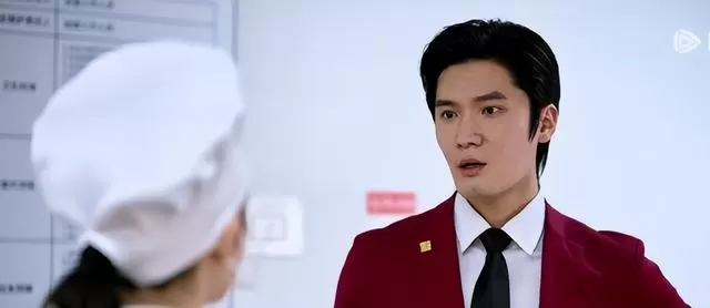 刘海宽《蜜语纪》中餐厅经理无名出演，蓝曦臣滤镜持续影响角色认知 情报图